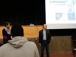 Conferencia &quot;La relatividad en juego&quot;